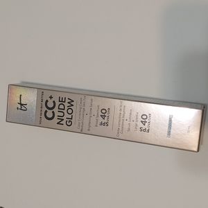 IT Cosmetics CC+ Nude Glow foundation in Neutral Tan shade